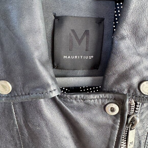 Mauritius Women's Black Leather Motorcycle Jacket - Picture 2 of 5